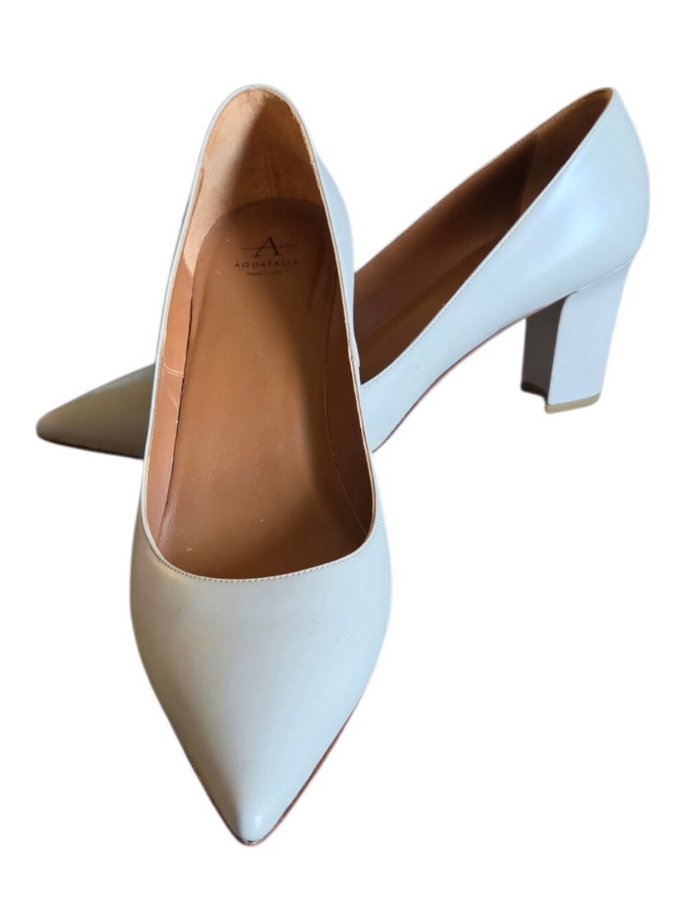 Aquatalia 100% Leather Made In Italy Light Gray Pointed Toe Block Heel Pumps